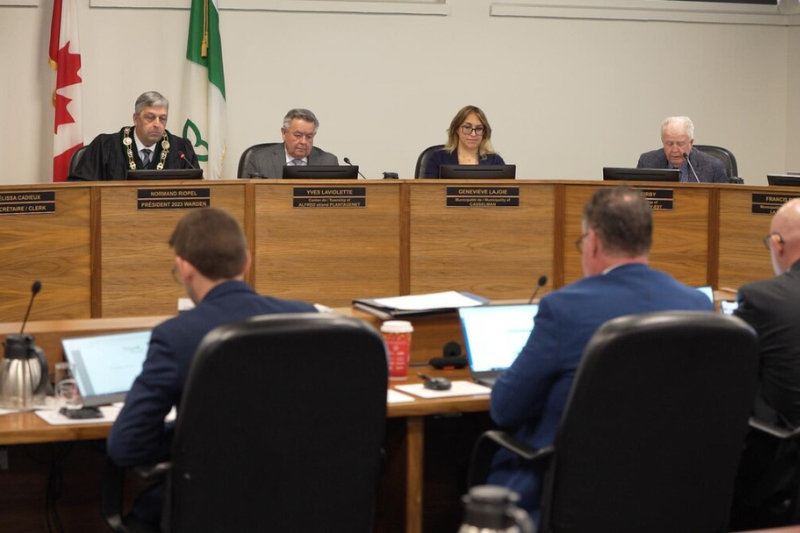 Les Comtés unis de Prescott et Russell déclarent une « épidémie » de violence conjugale (in French)